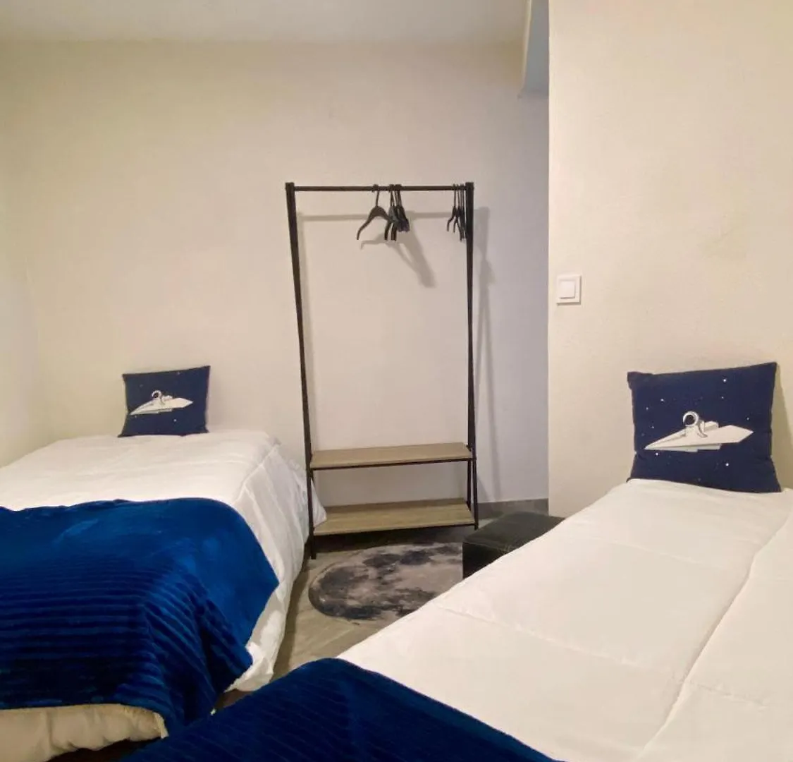 Moon Villa - 5 To 15M From 5 Top Attractions - Sea View Terrace, Patio, Solarium, Astronaut, Make Up Station, Coffee Home Bar - Funchal Holiday Home 0*, Funchal (Madeira) Portugal