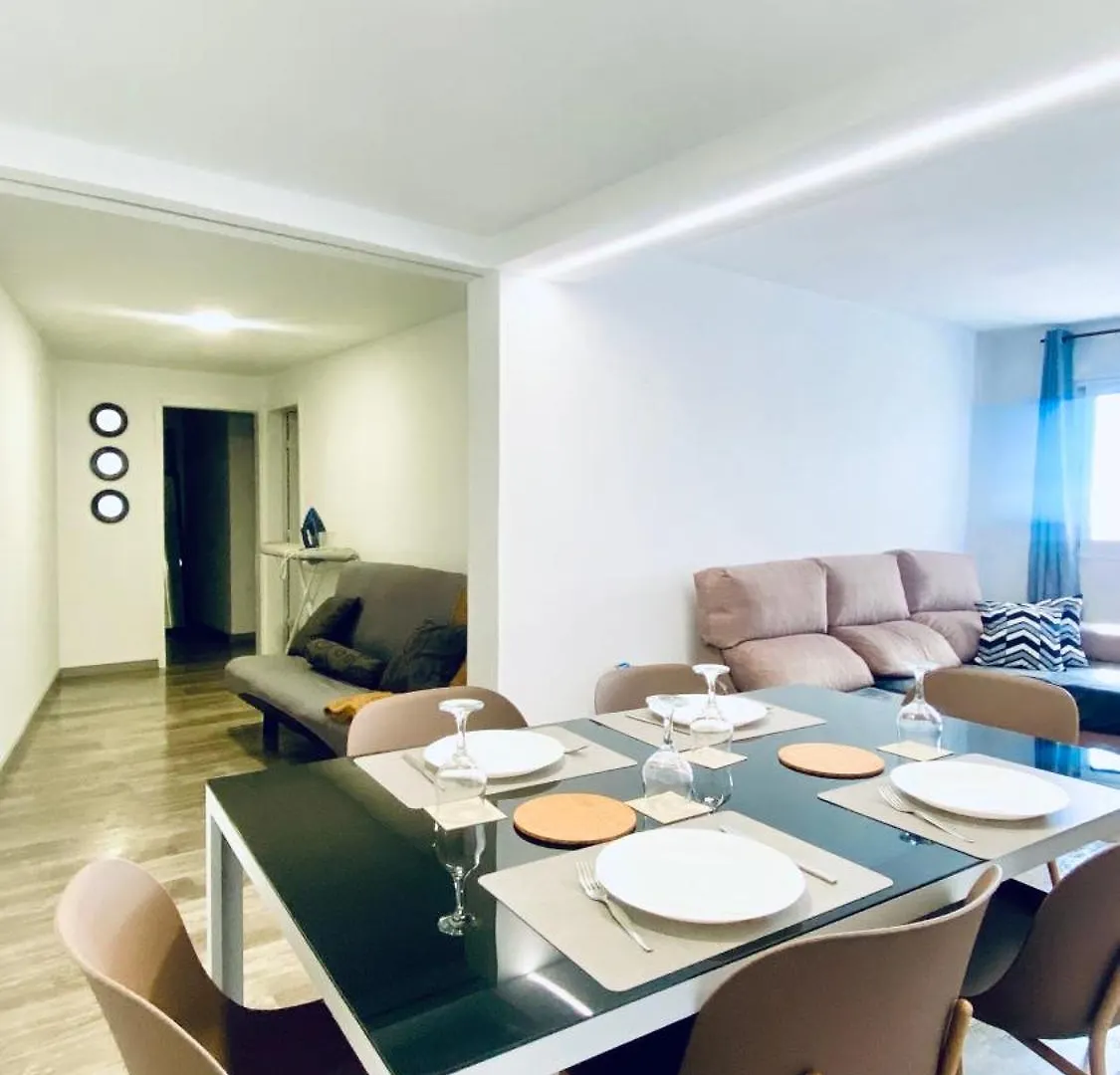 Moon Villa - 5 To 15M From 5 Top Attractions - Sea View Terrace, Patio, Solarium, Astronaut, Make Up Station, Coffee Home Bar - Funchal Holiday Home